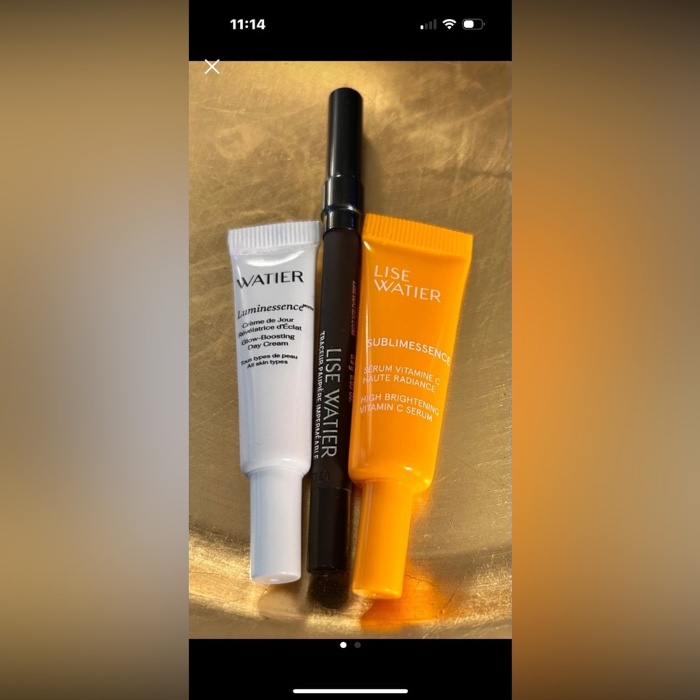 ✨✨Lise Watier Skincare and Makeup Set✨✨
